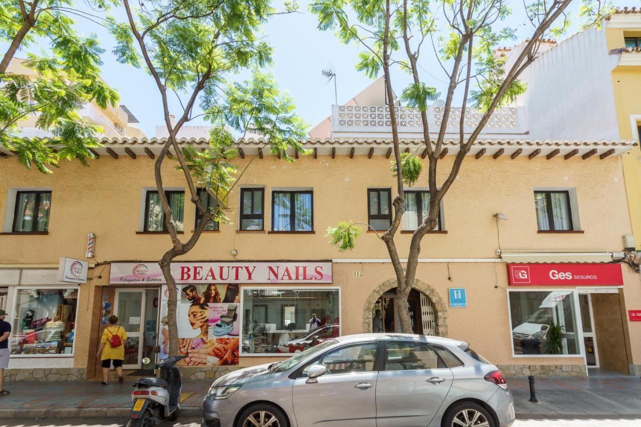 Hostal Costabella Powered By Faro Homes Fuengirola Luaran gambar