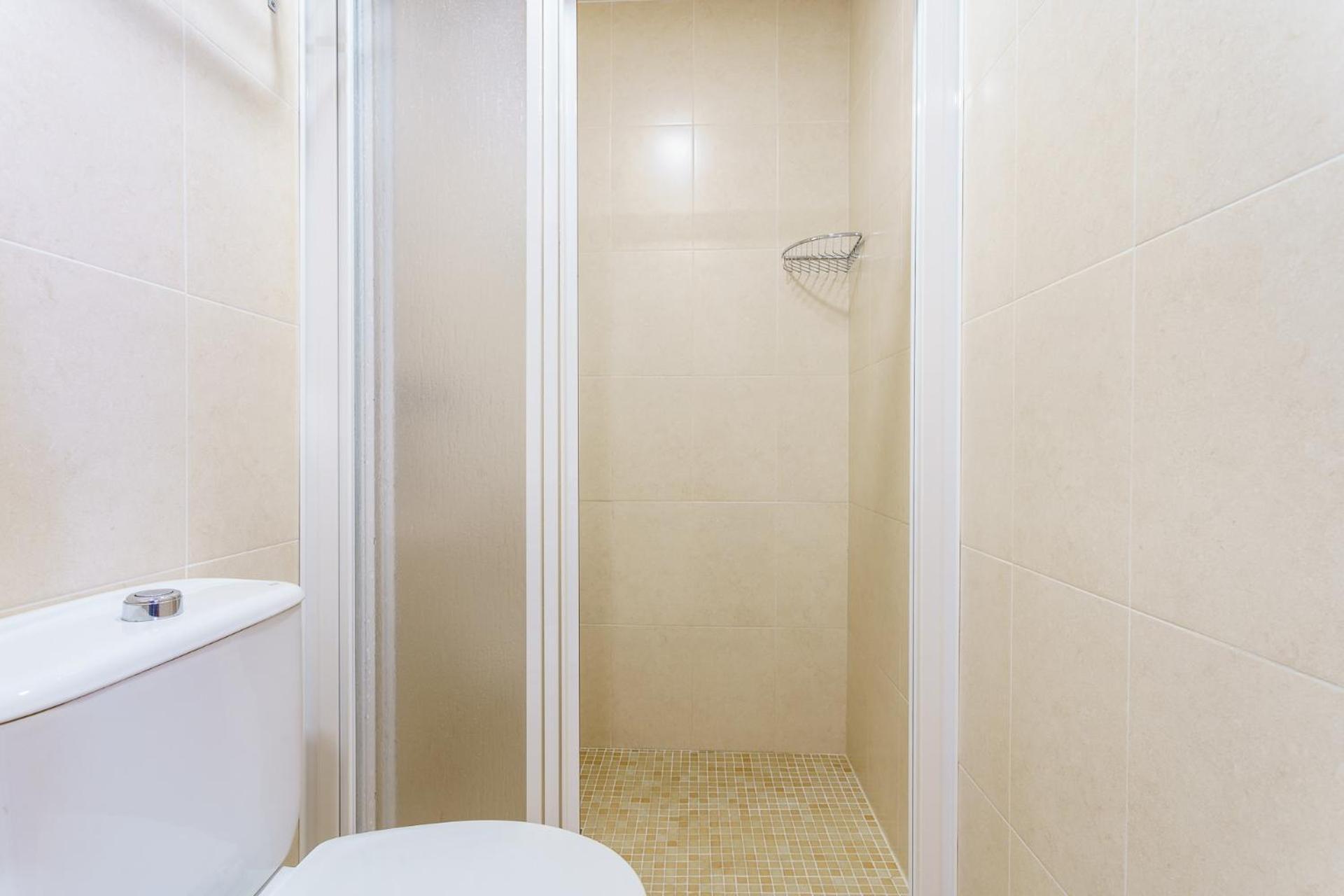 Hostal Costabella Powered By Faro Homes Fuengirola Bilik gambar